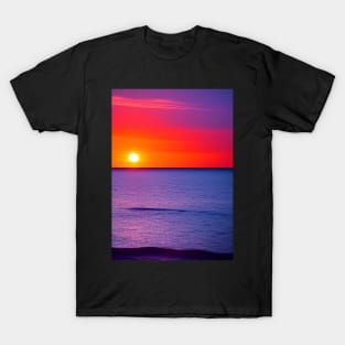 WONDERFUL SUNSET COLORS OCEAN PURPLE T-Shirt